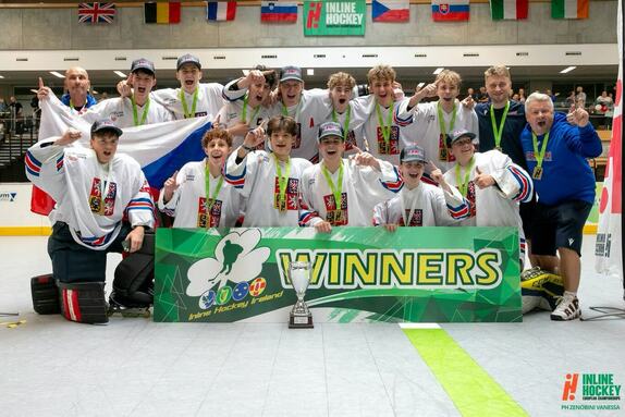 ME U17